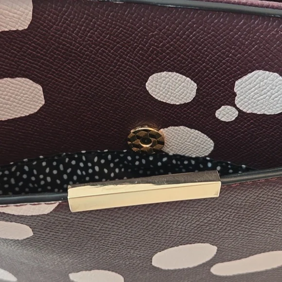 WOMEN'S 41 HAWTHORN FAUX LEATHER CROSSBODY BAG NWOT - Picture 6 of 13